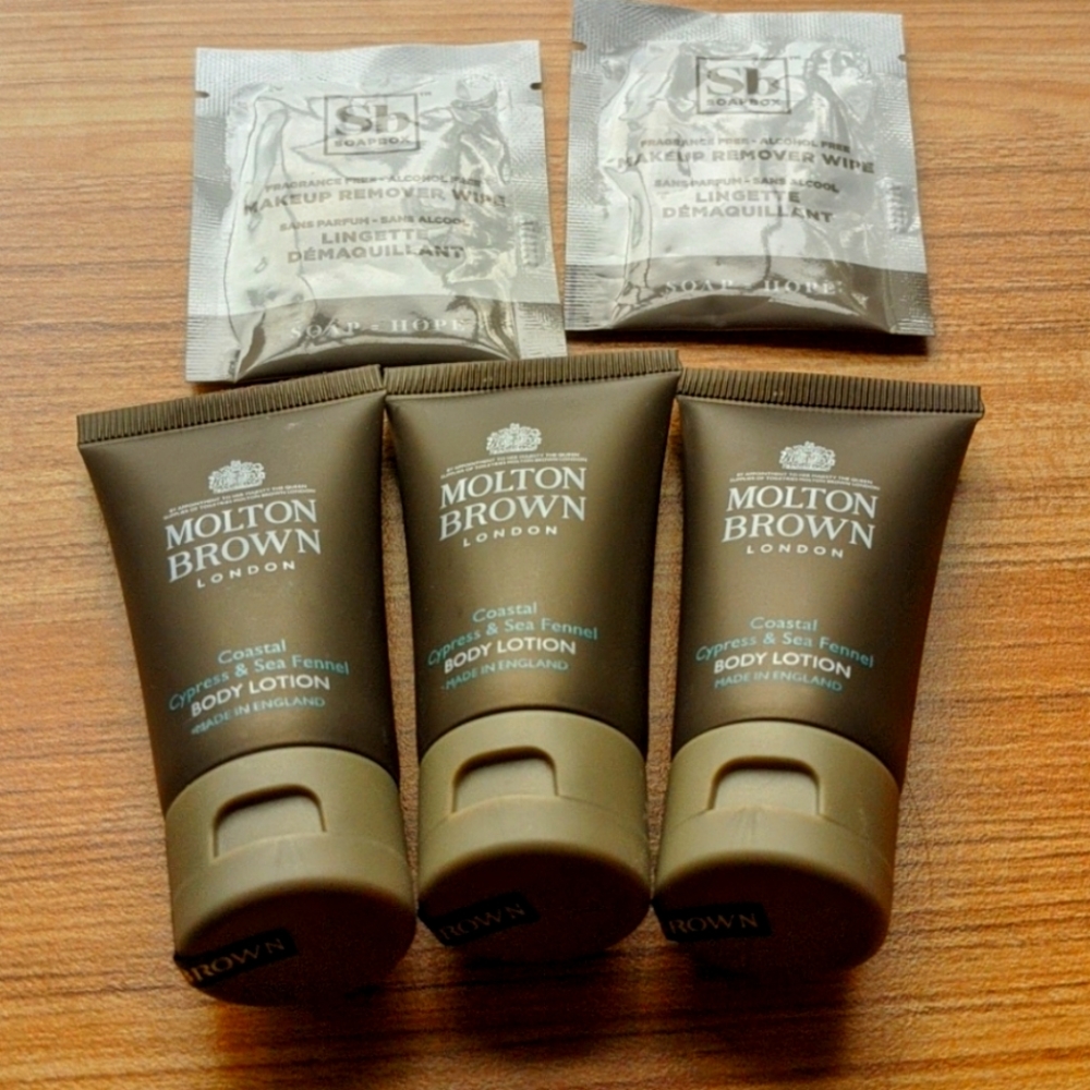 Molton Brown Coastal Cypress & Sea Fennel Travel